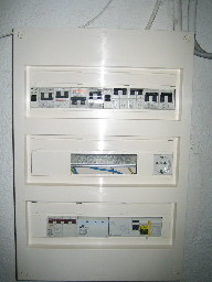 Cuadro eléctrico nuevo (pulsa para ampliar)